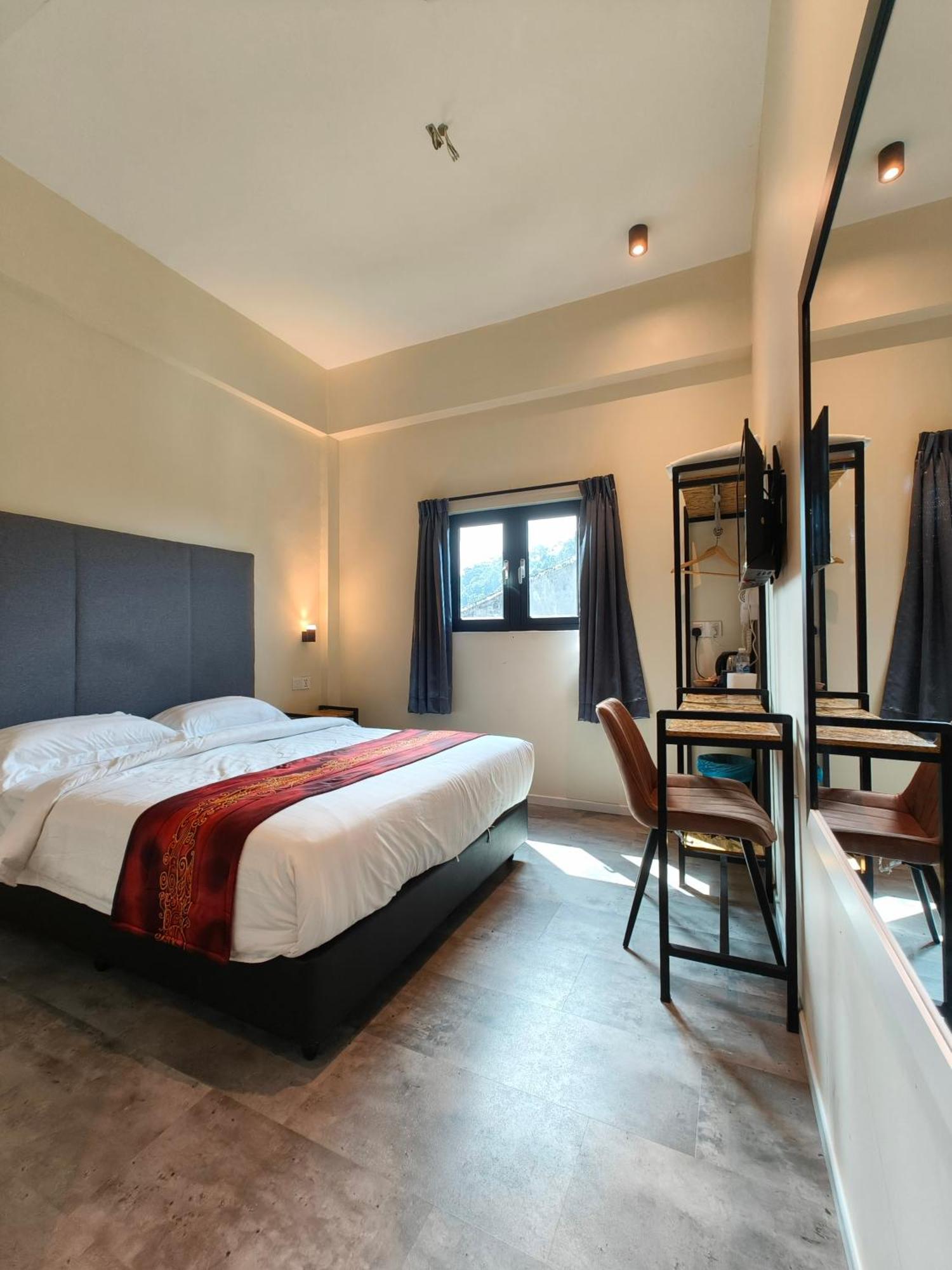 Pangkor Pop Ash Hotel Pekan Pangkor Extérieur photo